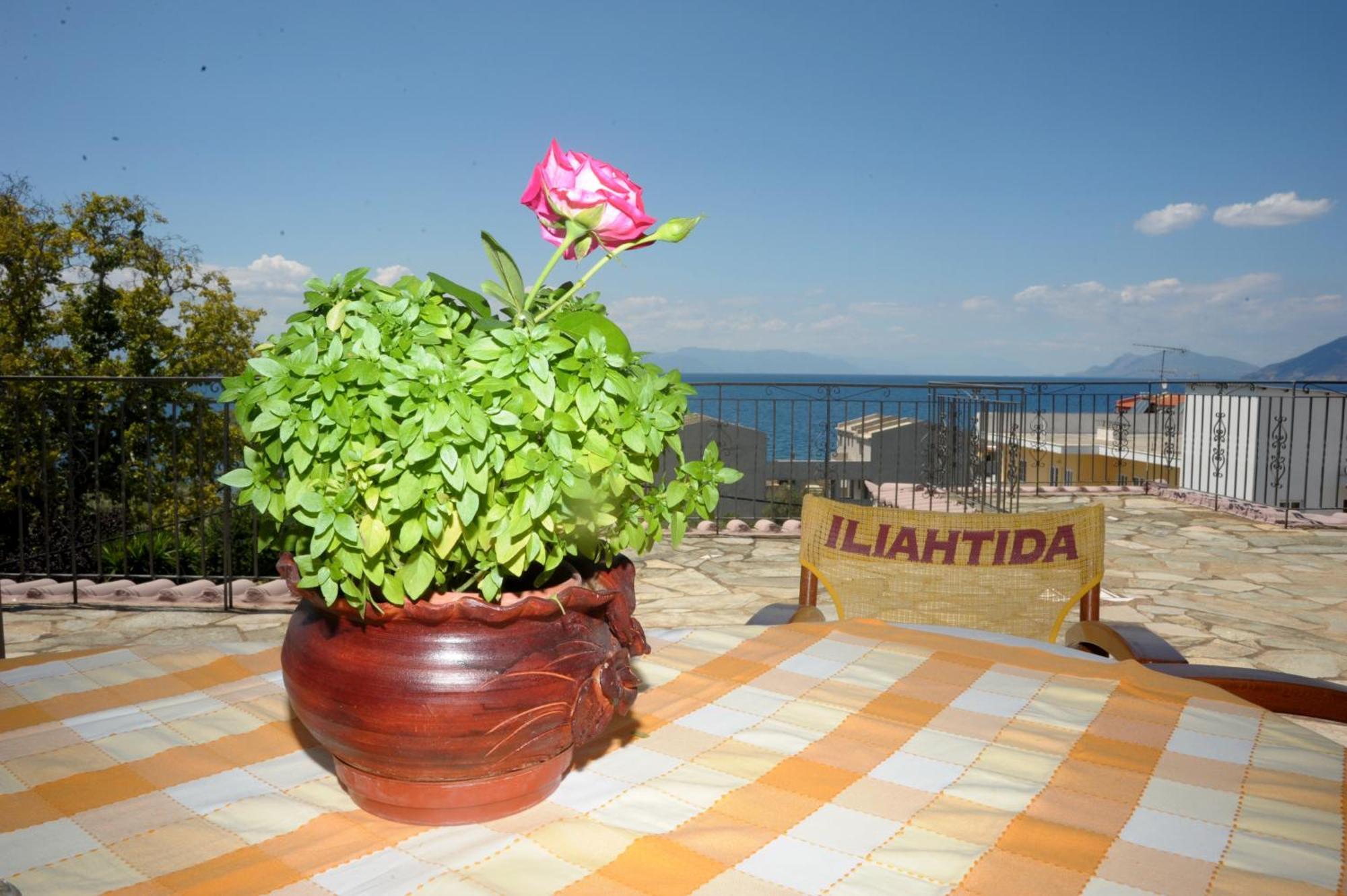 Iliahtida Apartments Rovies Pokoj fotografie